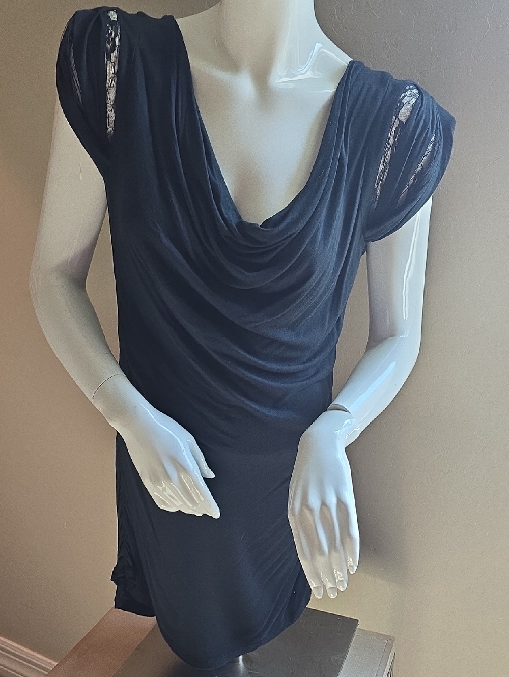Jessica Simpson Black Scoop Neck Top